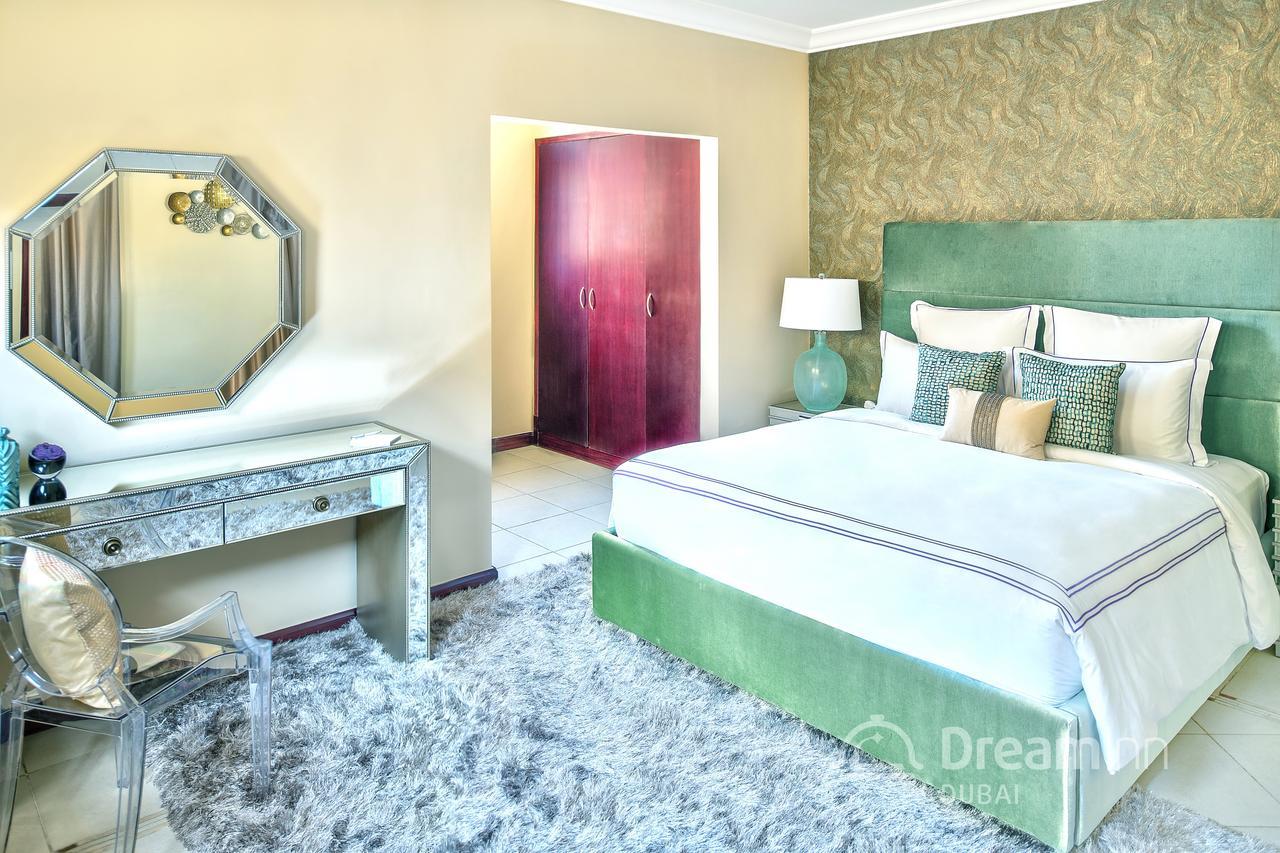 Dream Inn - Luxury Palm Beach Villa Дубай Екстериор снимка